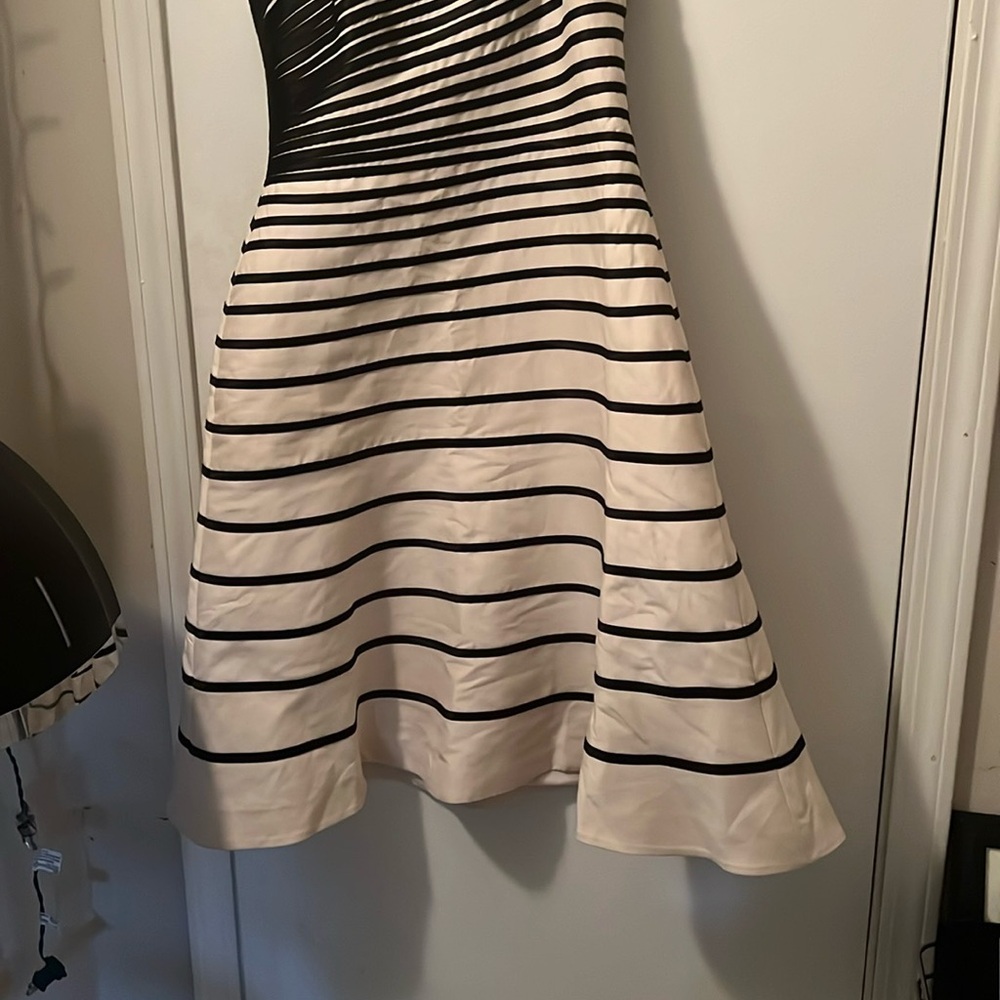 NWT H by Halston Black and White Ruched strapless Dress 🌺$25 🌸today’s deal - Picture 4 of 13